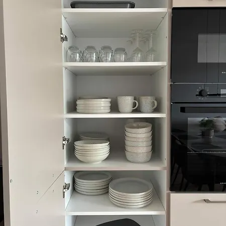 Luxurioeses 4-zimmer-apt Im Japandi-stil I Top-lage I Familienfreundlich I Terrasse I Kueche I Netflix I Kostenloser Parkplatz I 110 M2 Appartement Eltville am Rhein