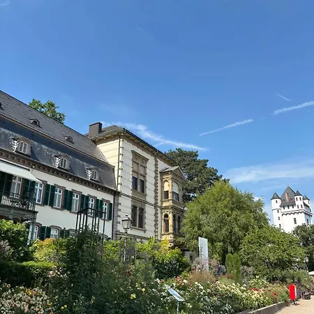 Luxurioeses 4-zimmer-apt Im Japandi-stil I Top-lage I Familienfreundlich I Terrasse I Kueche I Netflix I Kostenloser Parkplatz I 110 M2 Appartement *