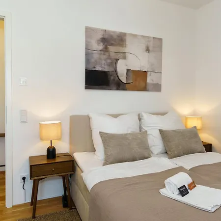 Appartement Luxurioeses 4-zimmer-apt Im Japandi-stil I Top-lage I Familienfreundlich I Terrasse I Kueche I Netflix I Kostenloser Parkplatz I 110 M2 *