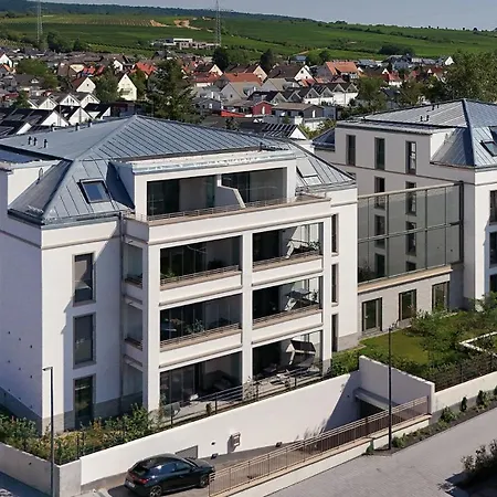 Luxurioeses 4-zimmer-apt Im Japandi-stil I Top-lage I Familienfreundlich I Terrasse I Kueche I Netflix I Kostenloser Parkplatz I 110 M2 Appartement *