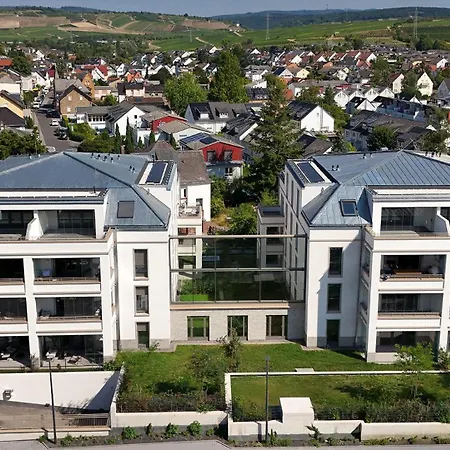 Luxurioeses 4-zimmer-apt Im Japandi-stil I Top-lage I Familienfreundlich I Terrasse I Kueche I Netflix I Kostenloser Parkplatz I 110 M2 Appartement